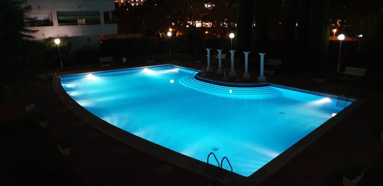 Apartment Center Salou Near Port Aventura Exterior foto
