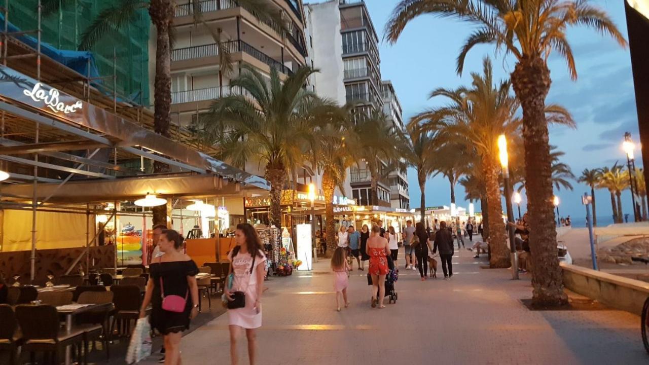 Apartment Center Salou Near Port Aventura Exterior foto
