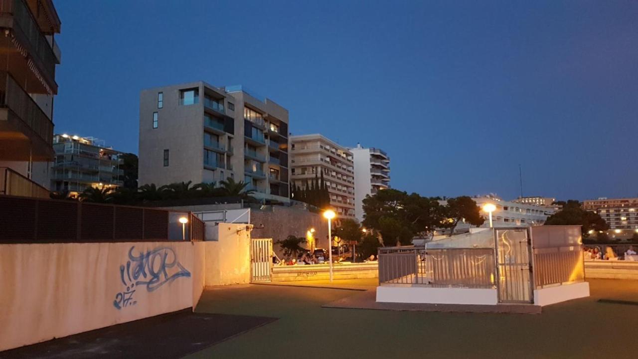 Apartment Center Salou Near Port Aventura Exterior foto